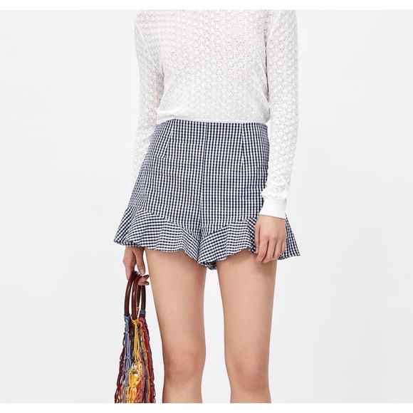 Zara Pants - ZARA High Waisted Ruffle Gingham Plaid Navy Shorts